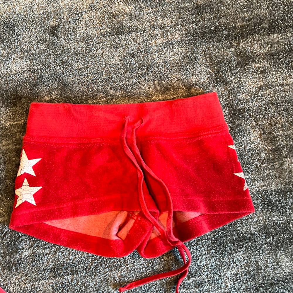 THE ORIGINAL SOLID TERRY SHORT girls size medium 10-12 red with stars on side